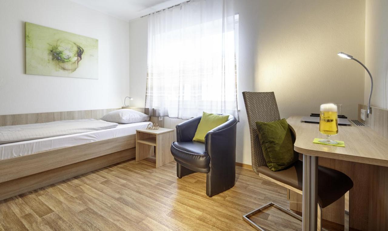 Hotel Zum Stern Schweich Ngoại thất bức ảnh