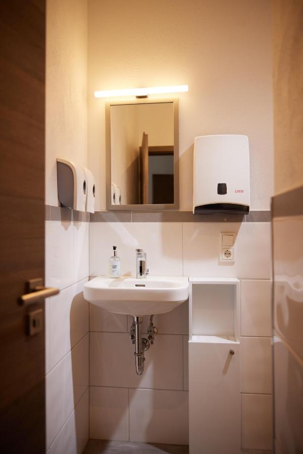Hotel Zum Stern Schweich Ngoại thất bức ảnh