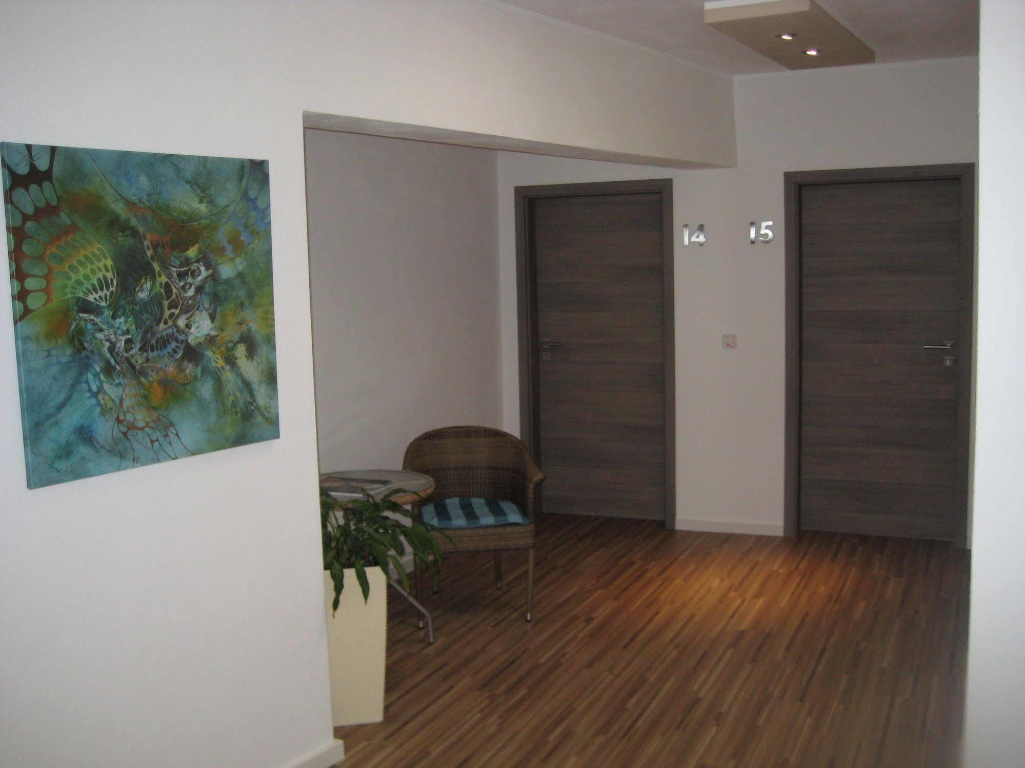 Hotel Zum Stern Schweich Ngoại thất bức ảnh